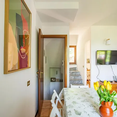 Mountain Private House Near - 3 Bedrooms - Lovely View Esino Lario