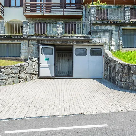Mountain Private House Near - 3 Bedrooms - Lovely View Hébergement de vacances Esino Lario