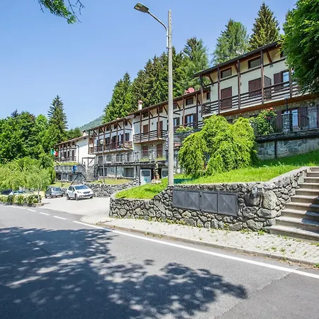 Mountain Private House Near - 3 Bedrooms - Lovely View Hébergement de vacances Esino Lario
